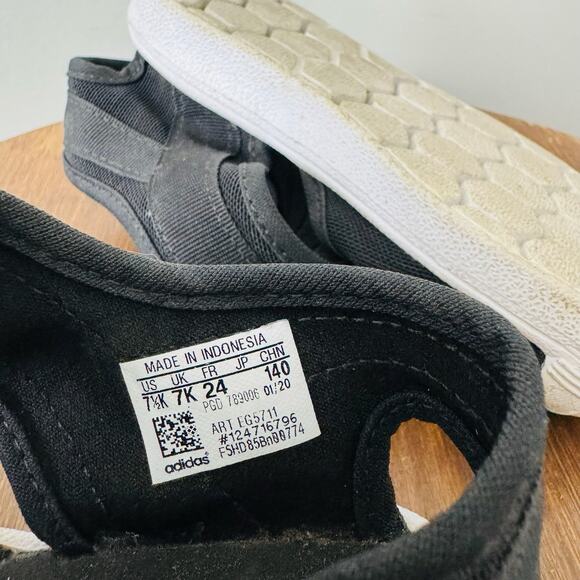 Adidas Superstar 360 Black Slip On Shoes Kids Size 7.5 - Picture 9 of 10